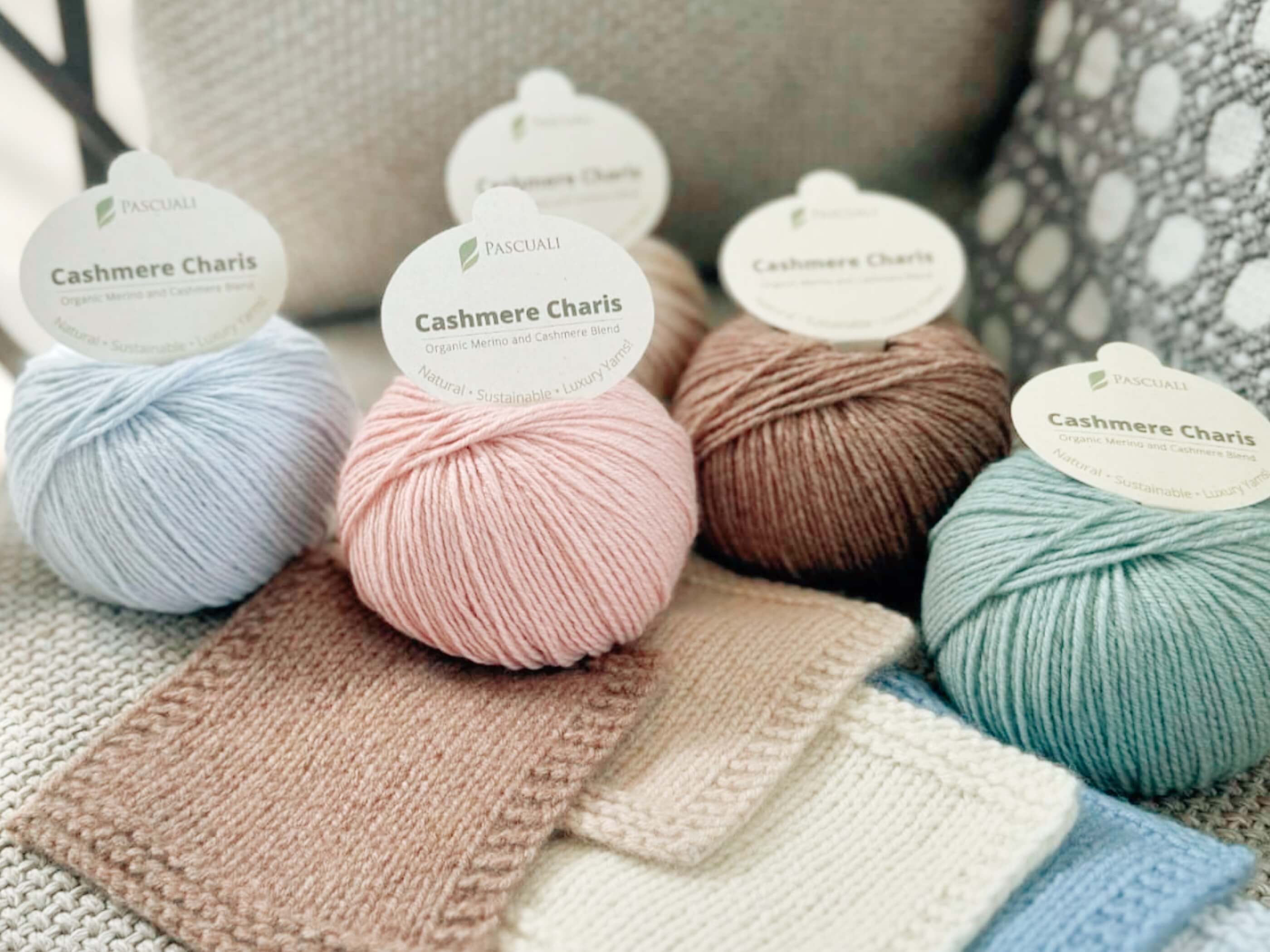 Auf die Nadeln geschaut:   Cashmere Charis