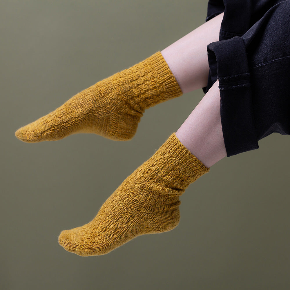 STRICKANLEITUNG | WOVEN SOCKS