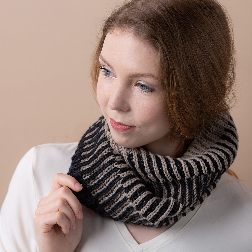 PATTERN | DESERT SHADE COWL